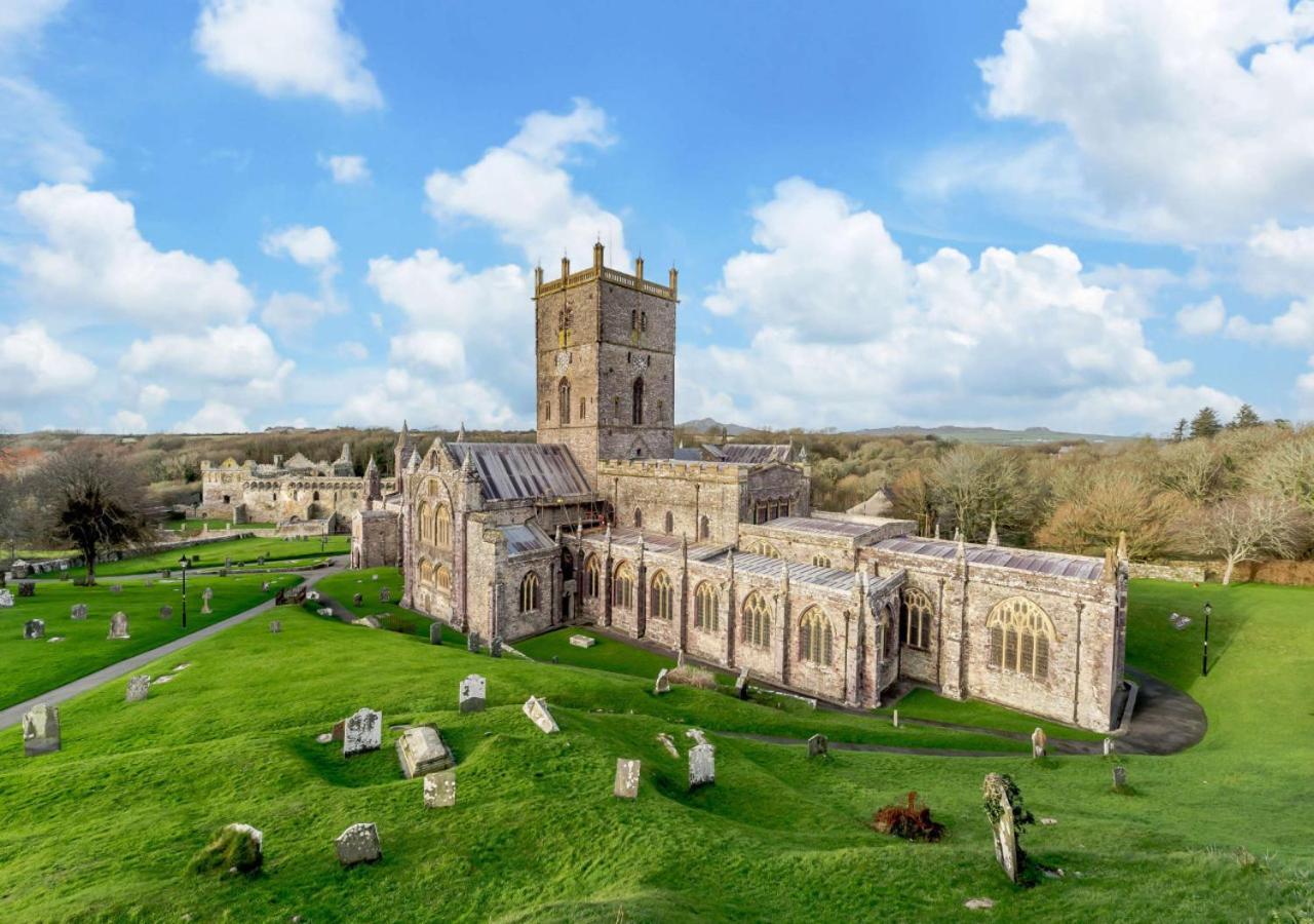 Bwthyn Clyd - St Davidsヴィラ エクステリア 写真